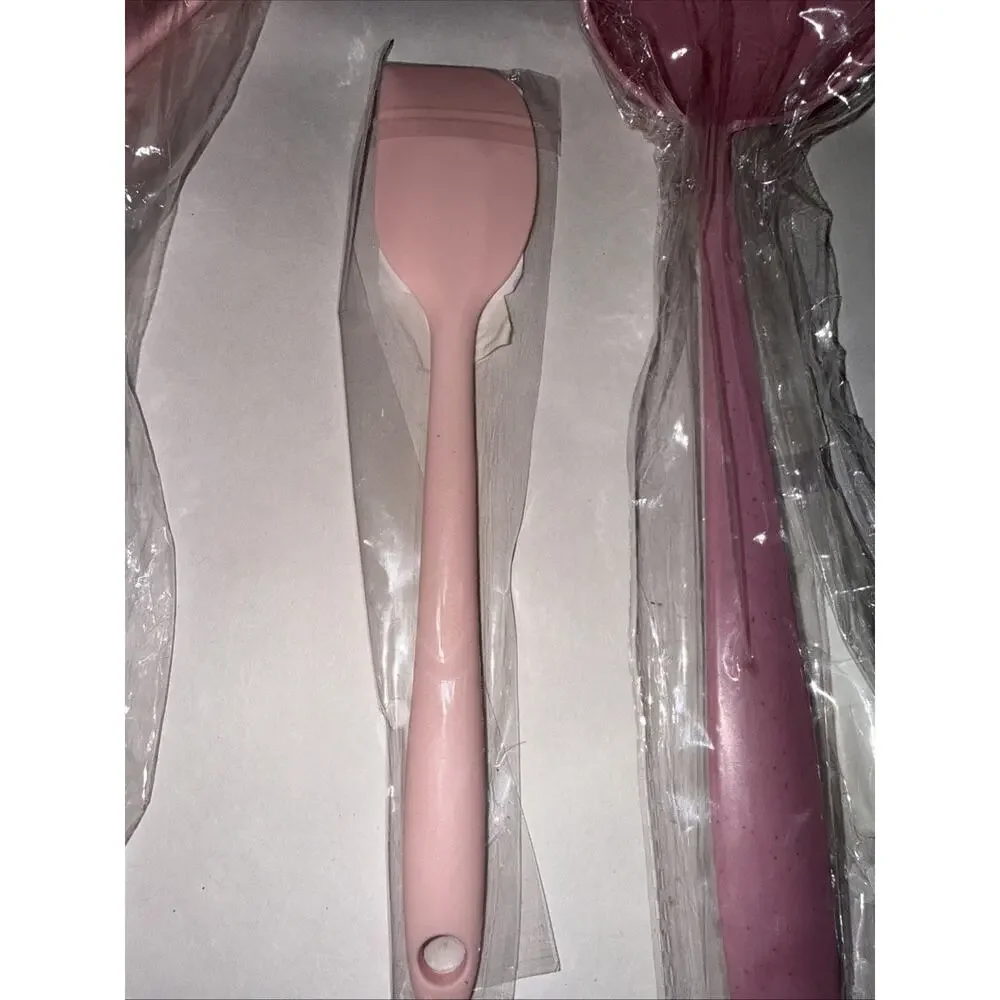 NWT Set Of Two Silicone Spatula & Strainer W/ Free Bonus Plastic Ladle/Colander